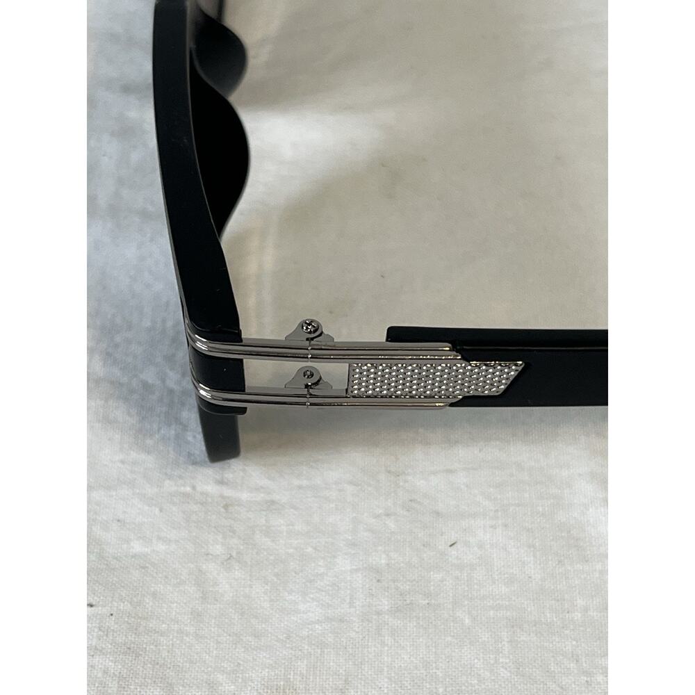 Sean John Matte Black & Silver Designer Sunglasses Dark Grey Tint UV Lenses - Picture 6 of 7